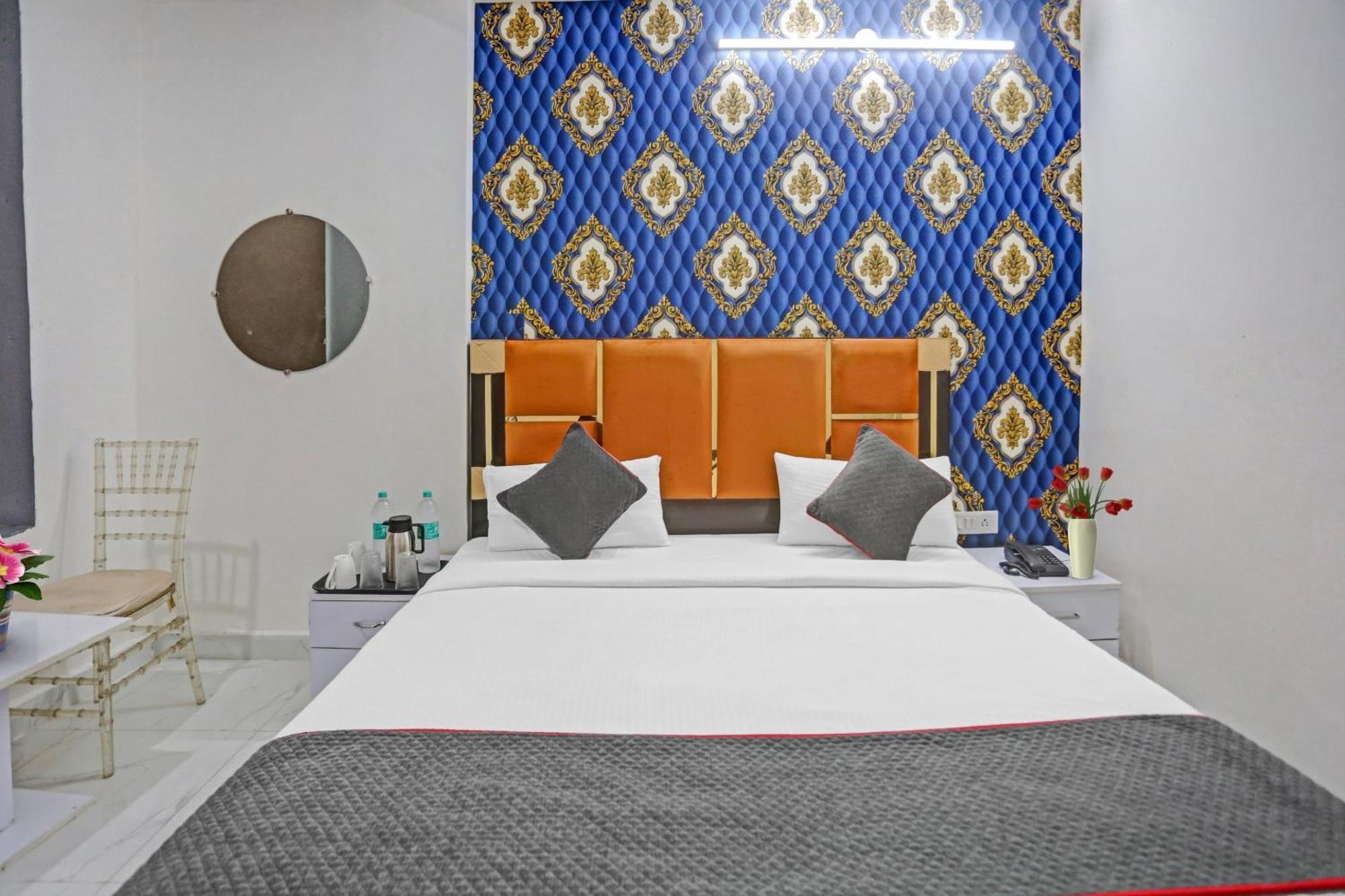 Hotel O Heritage Inn Noida Exterior foto