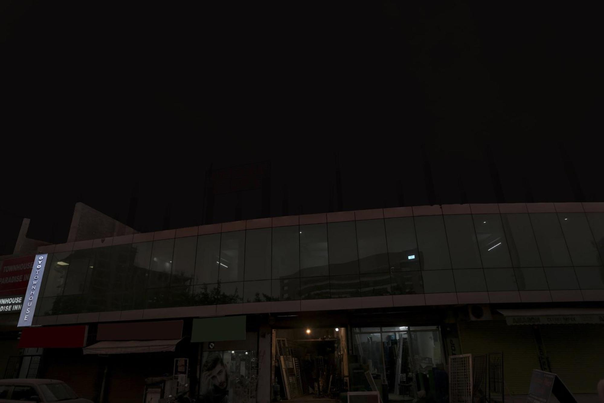 Hotel O Heritage Inn Noida Exterior foto